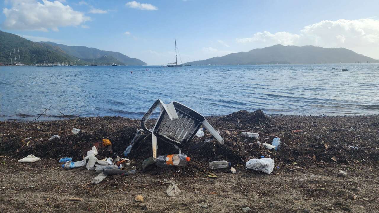 Marmaris’te Yalancı Bahar: Güneşi Gören Sahile Koştu 3